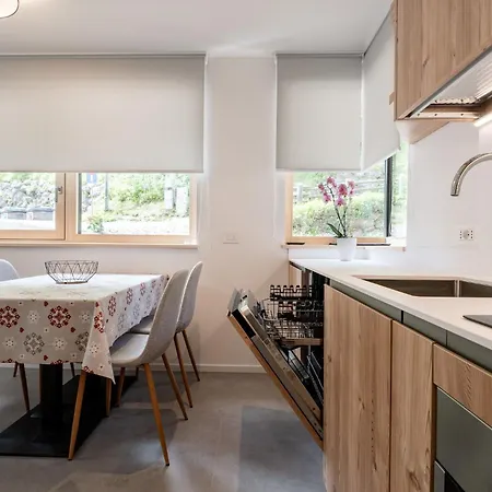 Cesa Cercena 卡纳泽伊