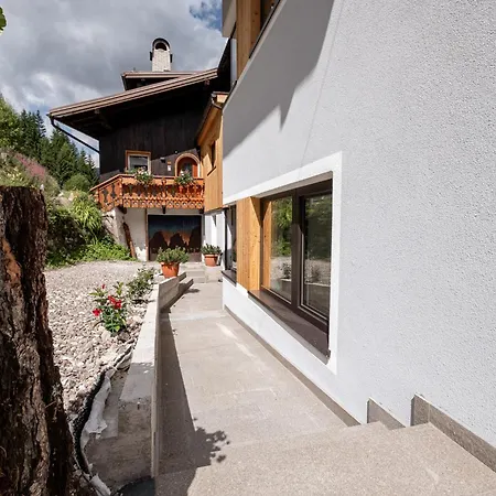 Cesa Cercena Apartmán Canazei