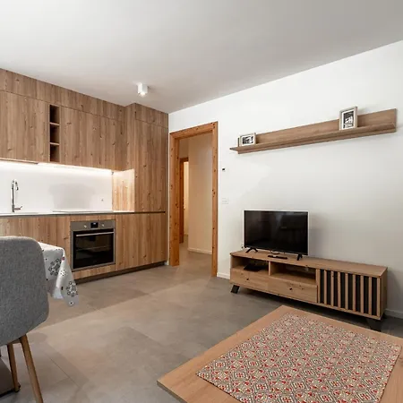 Cesa Cercena Canazei