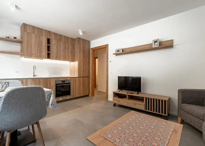 Cesa Cercena Canazei