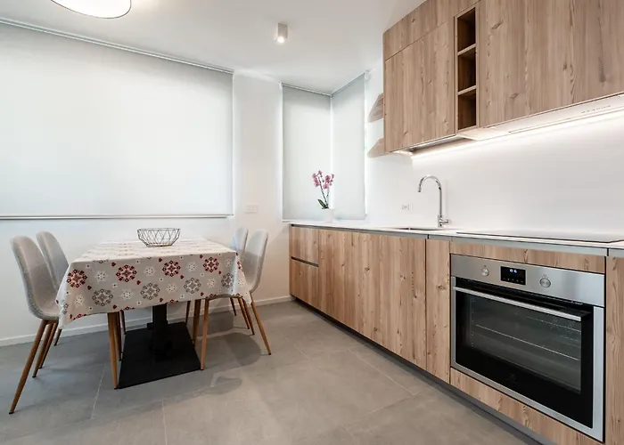 Cesa Cercena Apartmán